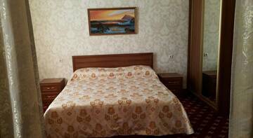 Фото номера Двухместный номер Делюкс с 1 кроватью Гостиница Admiral Hotel г. Махачкала 15